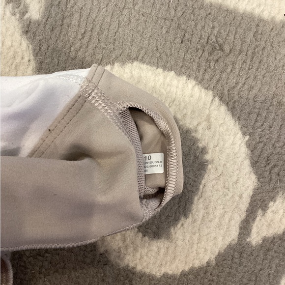 Lululemon white align top - Picture 3 of 3